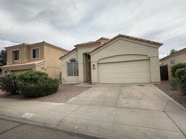 Photo - CONVENIENT CHANDLER LOCATION House