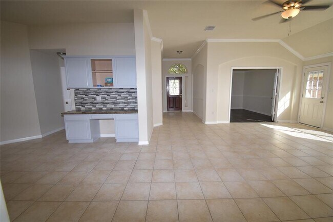 Building Photo - 18723 Candle Park Dr