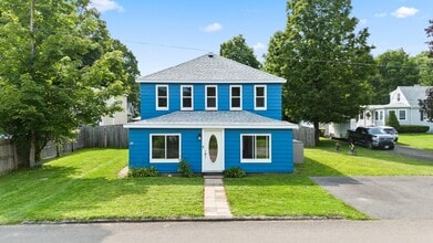 Building Photo - 44 McGregor Ave