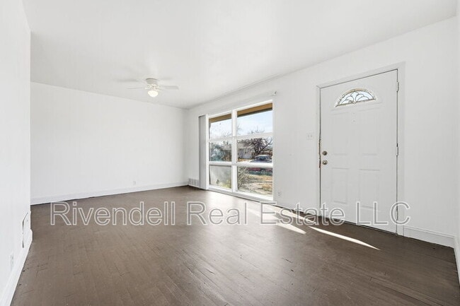 Photo - 730 Lima St House