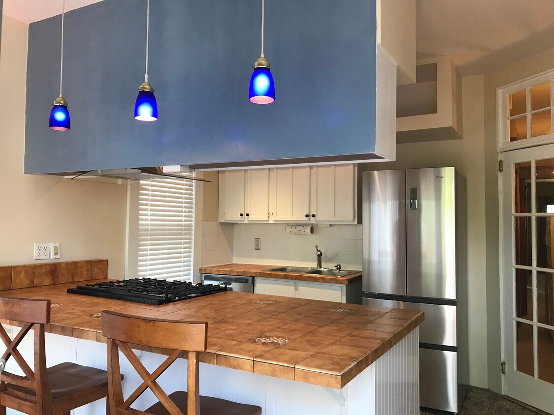 Foto principal - 1547 Amherst St