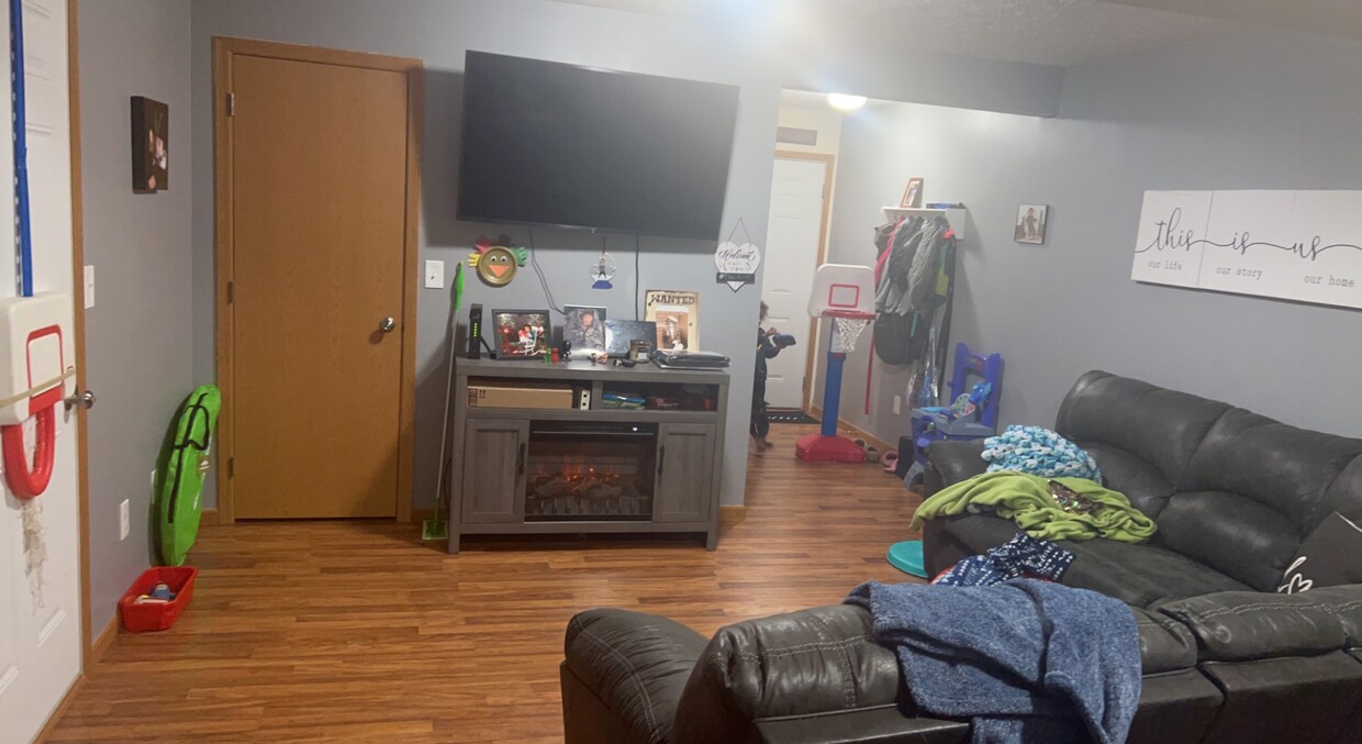 Primary Photo - 73 BB Way
