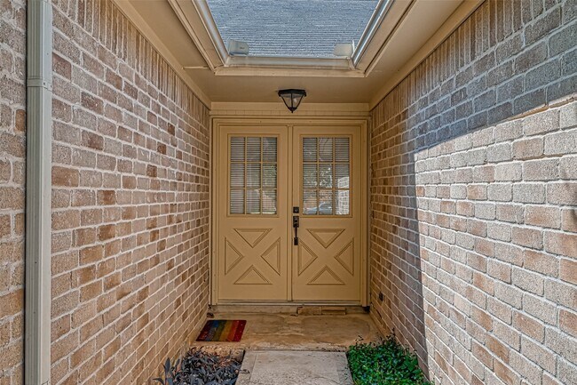 Foto del edificio - 3022 Whetrock Ln