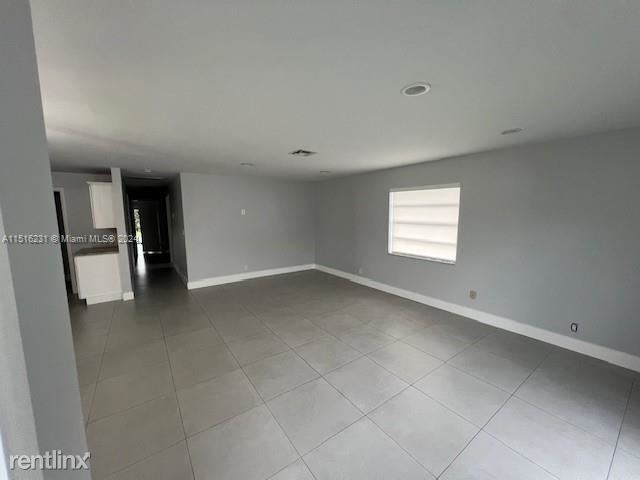 Foto del edificio - 3 br, 2 bath House - 816 SW 13th St # 1