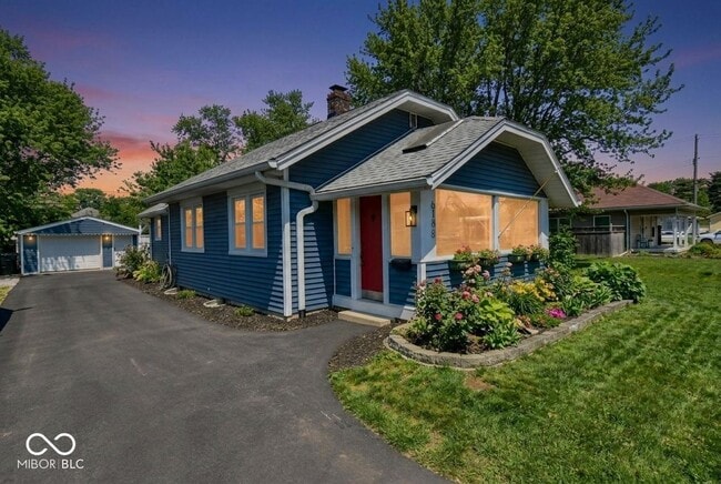 Building Photo - 6186 Evanston Ave