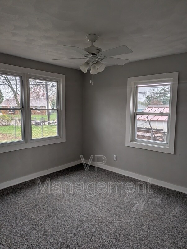 Foto del edificio - 7107 Volquardsen Ave