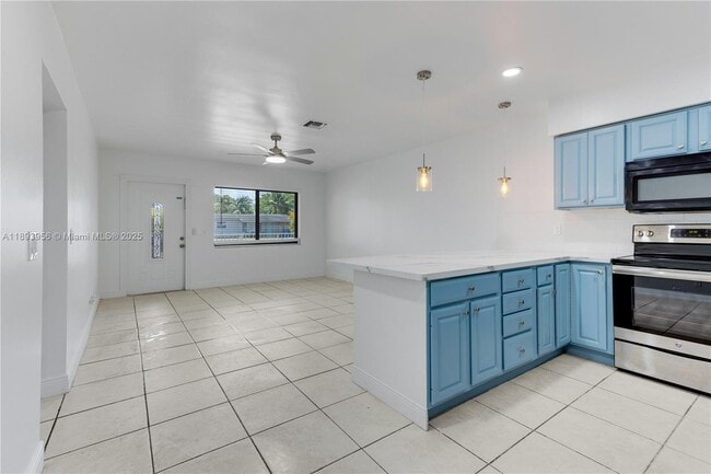 Building Photo - 821 NW 41st St