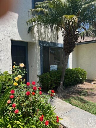 Building Photo - 3413 Del Este Way