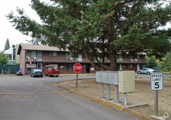 Building Photo - Island Park Apartments