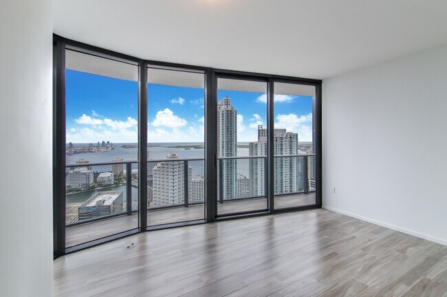 Foto del edificio - 801 S Miami Ave