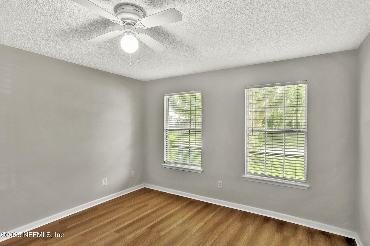 Primary Photo - 2067 Wax Myrtle Ct