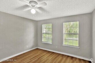 Building Photo - 2067 Wax Myrtle Ct
