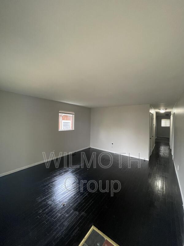 Foto del edificio - 1652 Nelson Ave