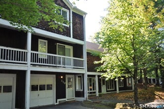 Building Photo - 110 Songbird Ln