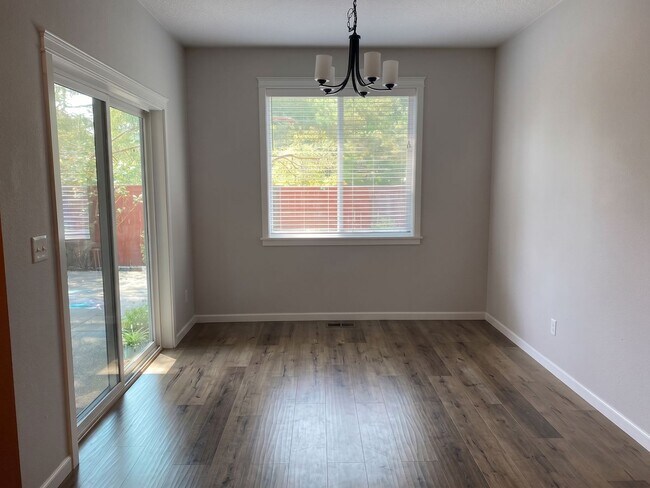 Foto del edificio - 11401 NW 325th Ave