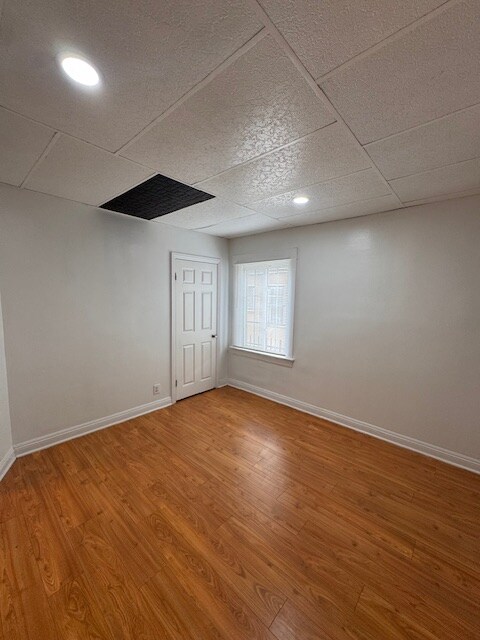 Foto del edificio - 1434 W 22nd St