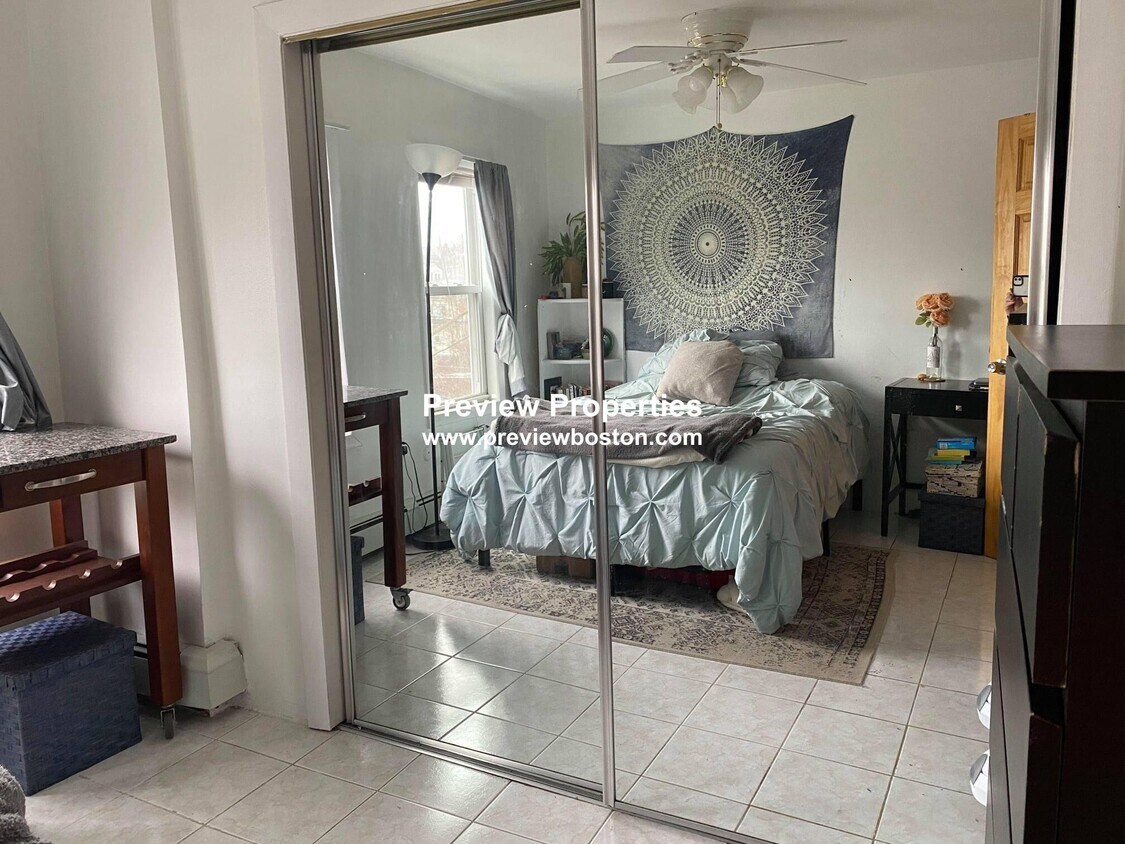Foto principal - 8 Starr Ln