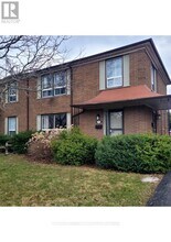 Building Photo - 1374 Charles Dr