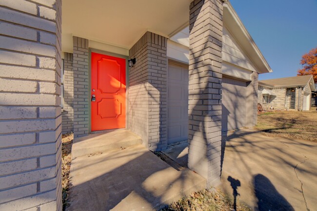 Foto del edificio - Available Mid January 3 Bedroom East Tulsa...