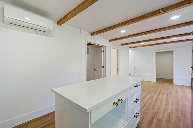 Building Photo - 2620 S 227th Pl