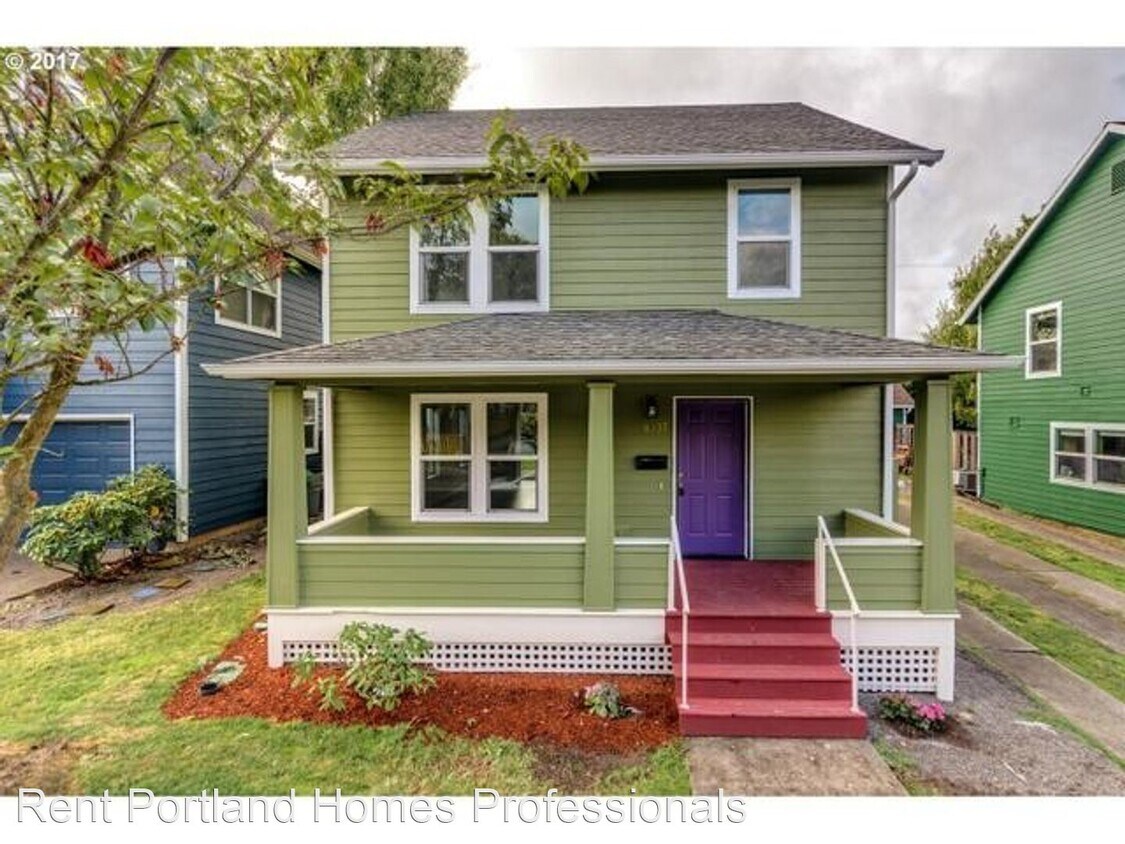 Foto principal - 3 br, 2.5 bath House - 6937 N Borthwick Av...