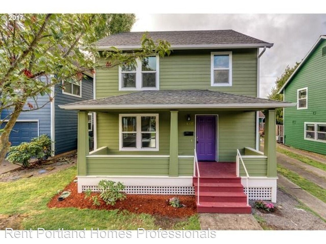 Primary Photo - 3 br, 2.5 bath House - 6937 N Borthwick Av...