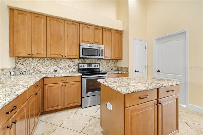 Foto del edificio - 2306 SW 28th Terrace