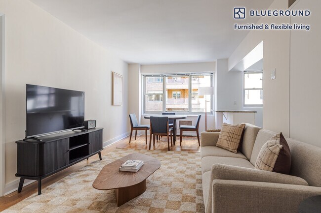 Foto del edificio - 30 Park Ave