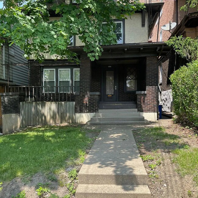 Foto del edificio - 5837 Nicholson St