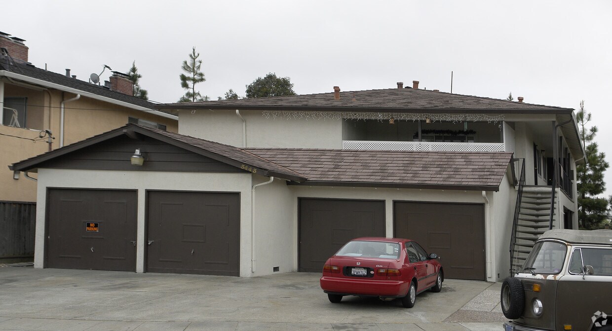 Building Photo - 3443 Redwood Ct