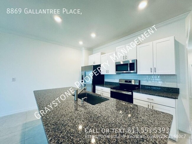 Building Photo - "Experience Modern Comfort and Convenience...
