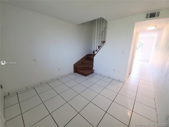 Foto del edificio - 3011 SW 1st Ave