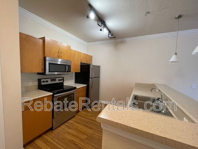Foto del edificio - 8290 Gate Pkwy W