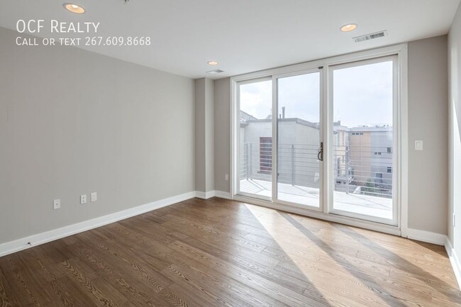 Building Photo - 820 N 3rd St