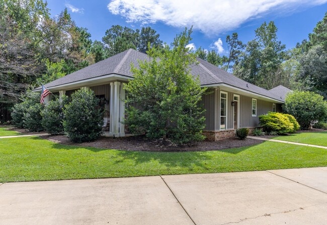 Building Photo - Elegant 4BR Home in Polo Ridge – Fairhope, AL