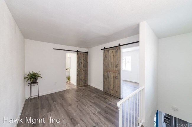 Building Photo - 1 br, 1 bath Apartment - 2414 N. Alvarado St.