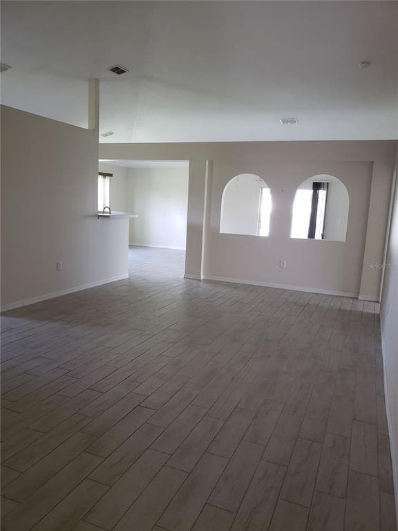 Building Photo - 2735 Suncoast Lakes Blvd