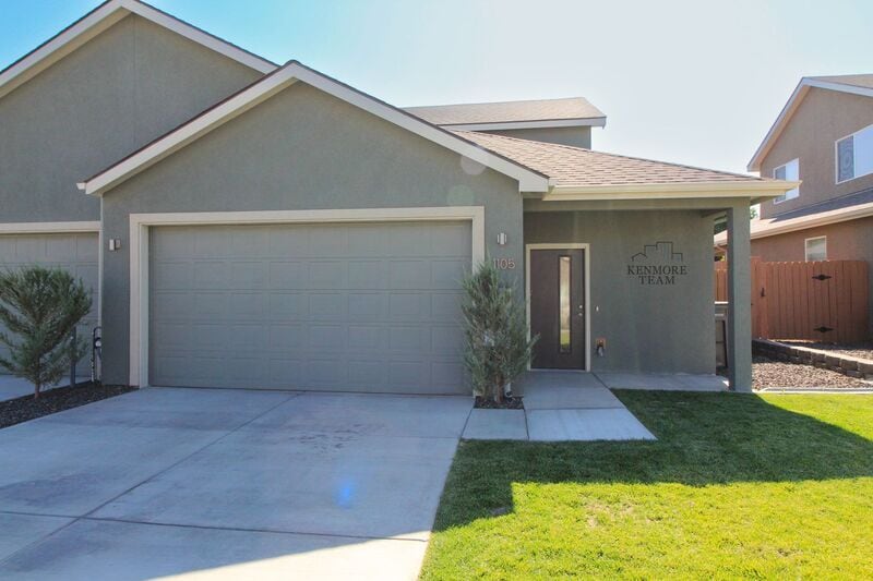 Primary Photo - 1105 S Cedar Pl