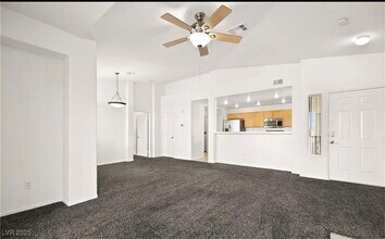 Building Photo - 913 Duckhorn Ct