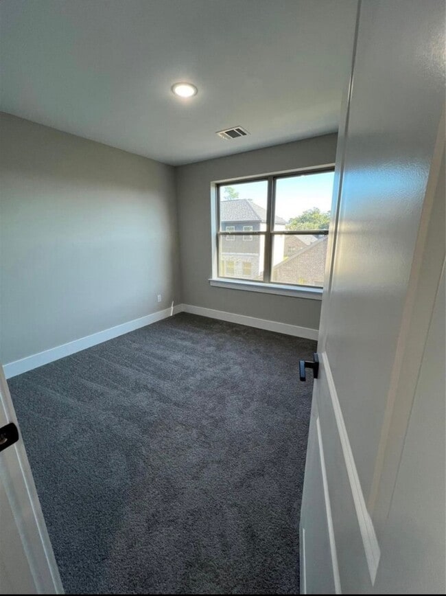 Foto del edificio - 20003 Venetto St