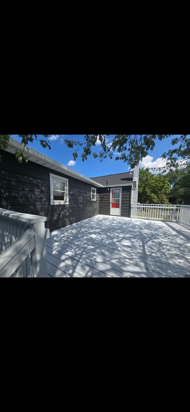 Foto del edificio - 2359 Morse Ave