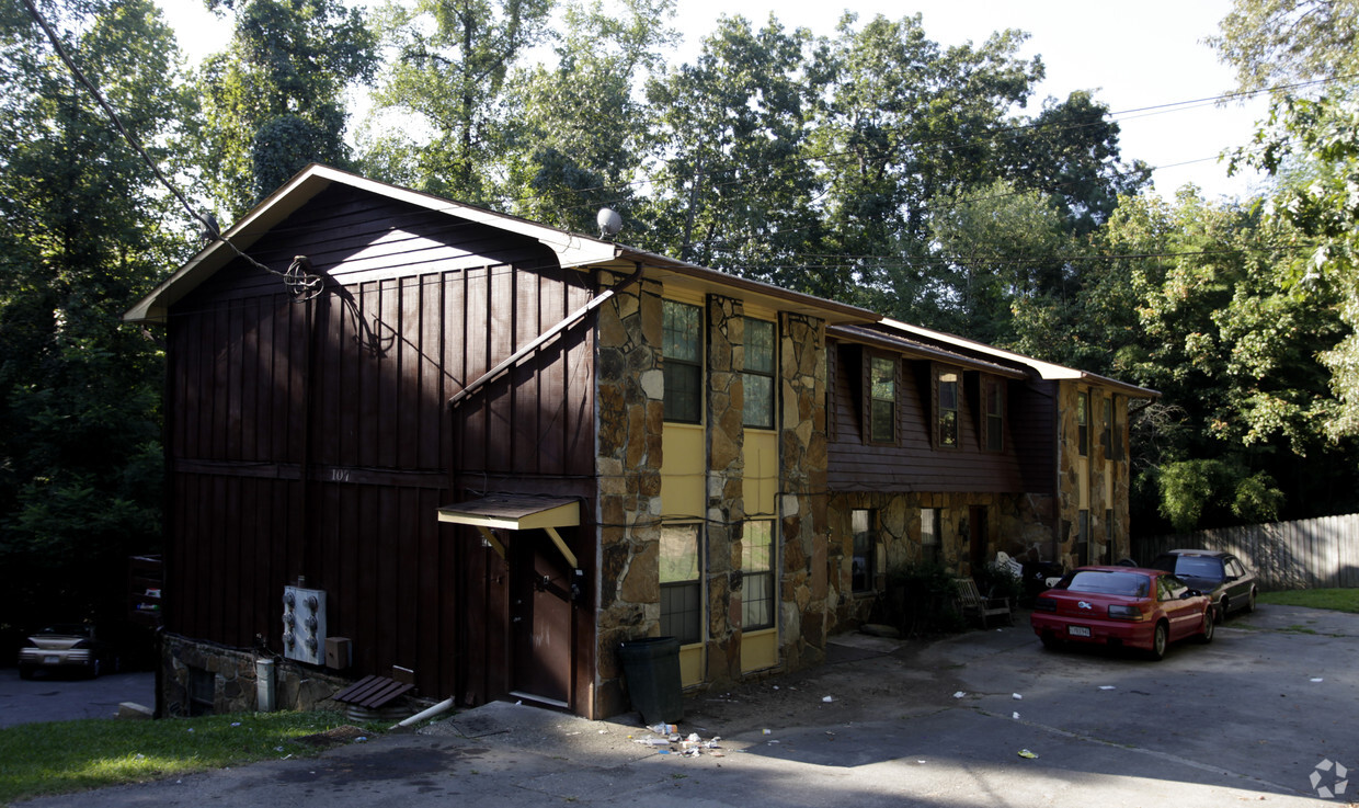 Primary Photo - Wakefield Apartments