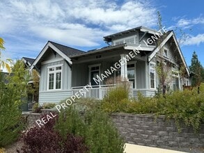 Building Photo - 2439 NW Drouillard Ave