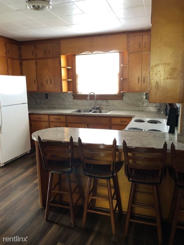 Building Photo - 2 br, 1 bath House - 1100 Field Avenue