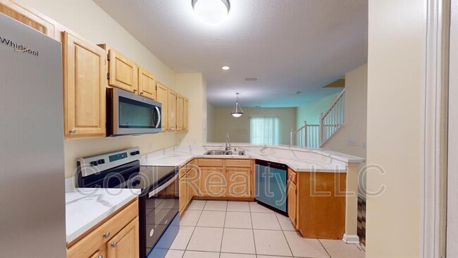 Building Photo - 3750 Silver Bluff Blvd