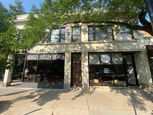 Primary Photo - 3900 N Sheridan Rd