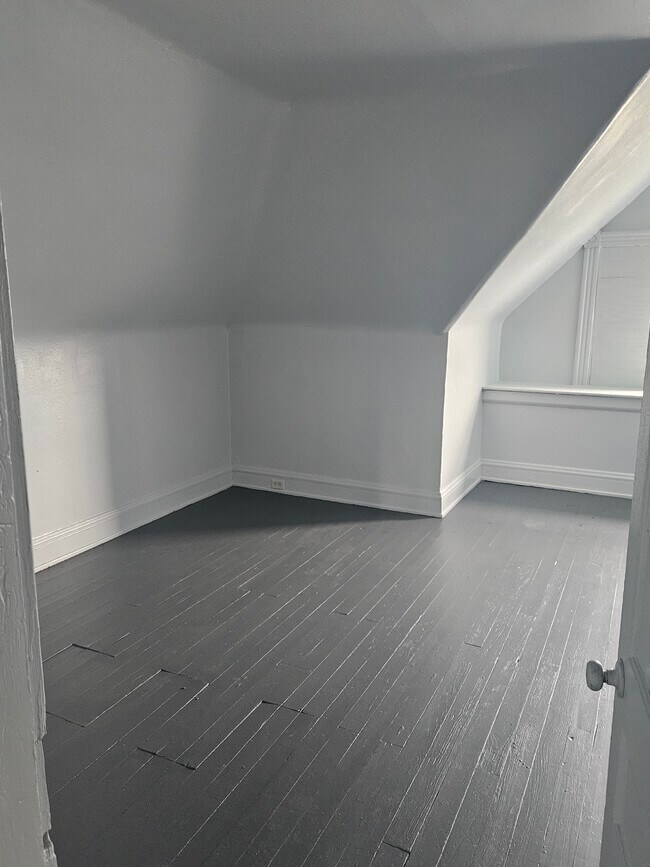 Foto del edificio - 635 Hawthorne Ave