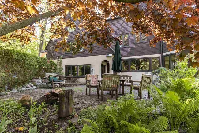 Foto del edificio - 3547 Topping Rd