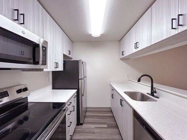 Foto del edificio - 5005 SW Murray Blvd