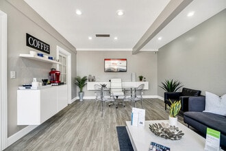 Building Photo - SITE Scottsdale